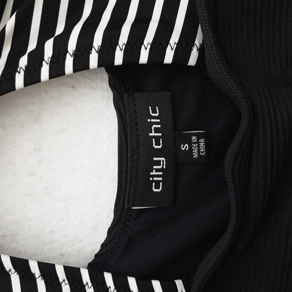 CITY CHIC Plus Size Black and White Striped Women's Swimsuit NWOT - Picture 5 of 10